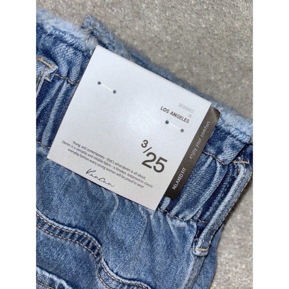 Kancan High‎ Rise Fray Relaxed Fit Jeans Size 3/25 Distressed Relaxed New - Picture 2 of 8